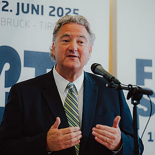 Generaldirektor Erwin van Lambaart